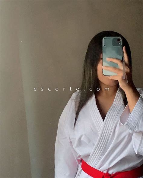 escorte girl sur marseille|Escort Marseille 